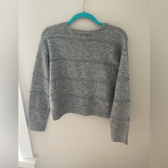 a.n.a Charcoal Gray Women's Crew Neck Sweater - Picture 6 of 7